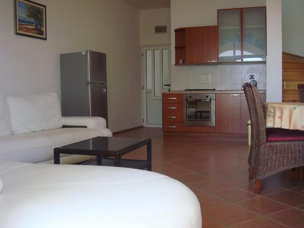 Apartments Vile Holiday Živogošće Buitenkant foto